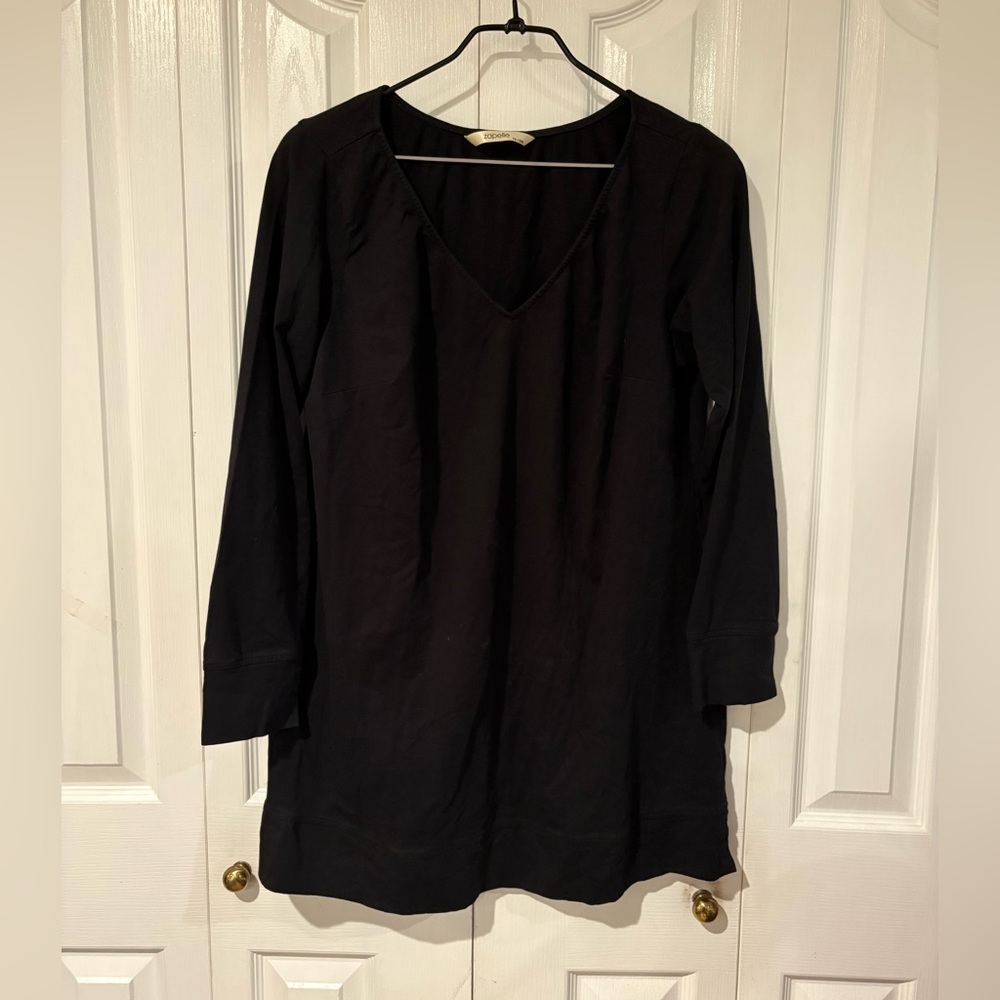 NOT AVAILABLE Black 3/4 Sleeve Tunic Blouse